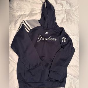 Adidas Yankees sweatshirt Men’s XL